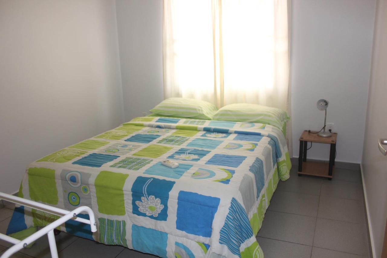Rachel'S Apartments Παραμαρίμπο Δωμάτιο φωτογραφία